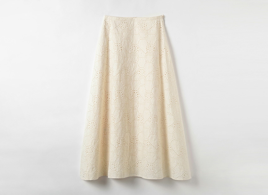 ロータスボーラー刺繍 スカート